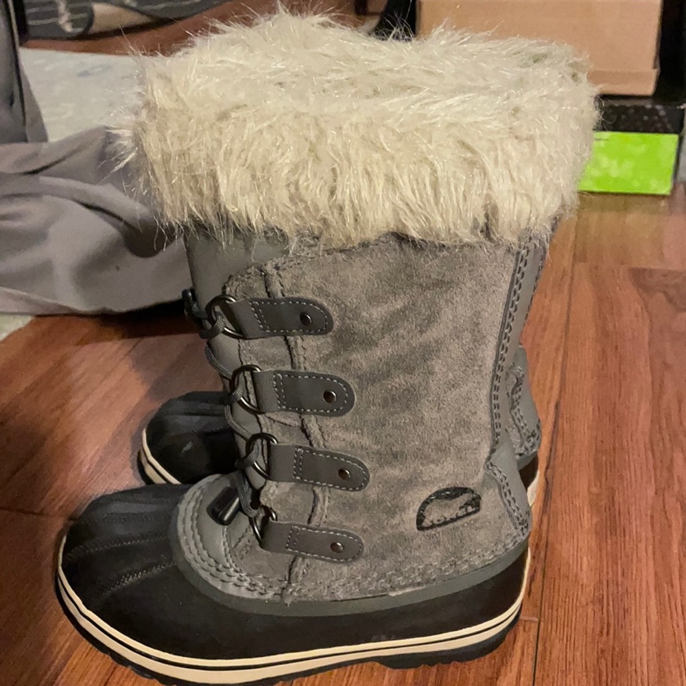 Sorel snow boots